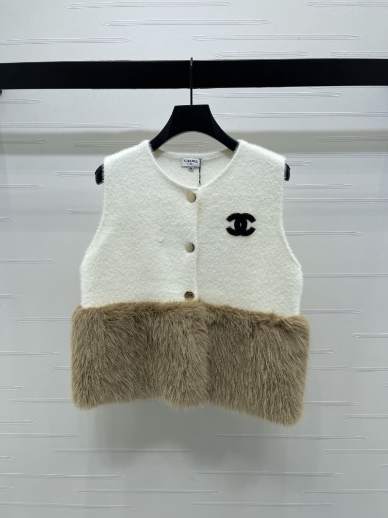 Ch**el outwear